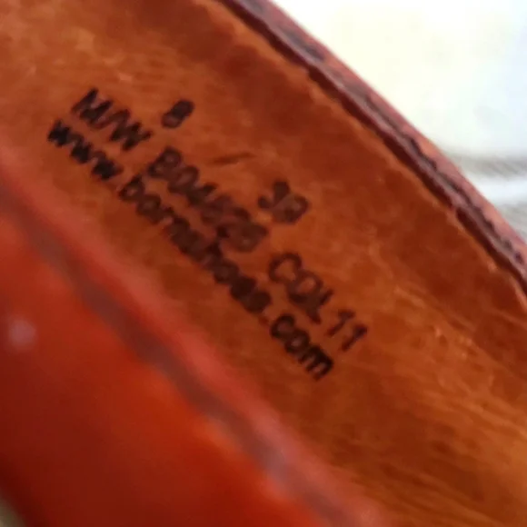 BORN LEATHER CLOGS - Picture 8 of 9